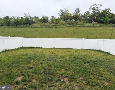 5195 Crooked Lane - Photo Thumbnail 23