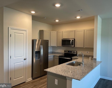 151 Tigney Drive - Photo Thumbnail 11