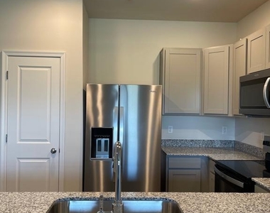 151 Tigney Drive - Photo Thumbnail 14