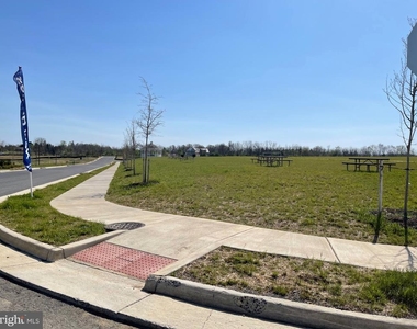 151 Tigney Drive - Photo Thumbnail 38
