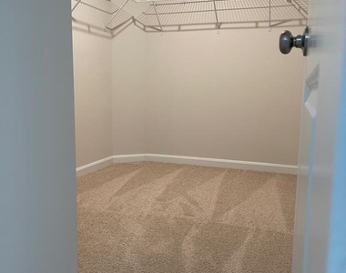 151 Tigney Drive - Photo Thumbnail 20