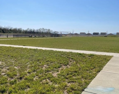 151 Tigney Drive - Photo Thumbnail 45