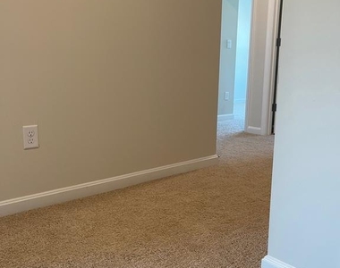 151 Tigney Drive - Photo Thumbnail 18