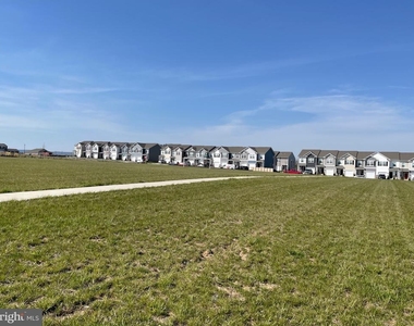 151 Tigney Drive - Photo Thumbnail 46