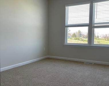 151 Tigney Drive - Photo Thumbnail 31