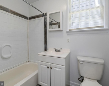 319 Wolfe Street - Photo Thumbnail 11