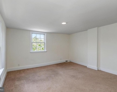 319 Wolfe Street - Photo Thumbnail 16