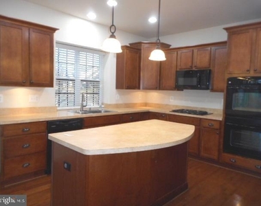 156 Standpipe Road - Photo Thumbnail 6