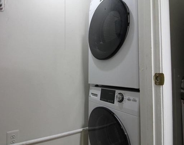2604 S Arlington Mill Drive - Photo Thumbnail 14