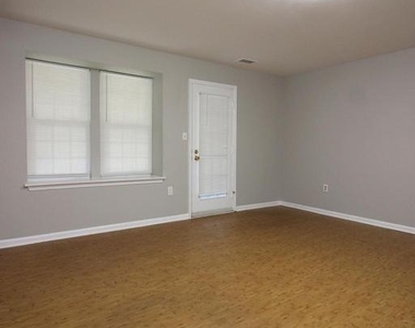 2604 S Arlington Mill Drive - Photo Thumbnail 2