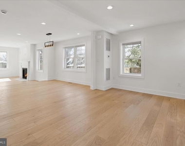 5224 28th Street N - Photo Thumbnail 16