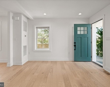 5224 28th Street N - Photo Thumbnail 12