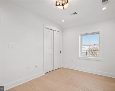 5224 28th Street N - Photo Thumbnail 45