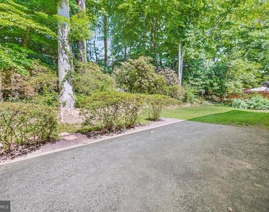 4025 N River Street - Photo Thumbnail 44