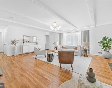 4025 N River Street - Photo Thumbnail 5