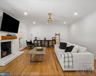2606 N Quincy Street - Photo Thumbnail 23