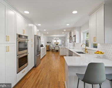 2606 N Quincy Street - Photo Thumbnail 21