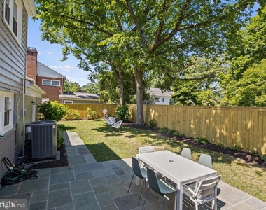 2606 N Quincy Street - Photo Thumbnail 49