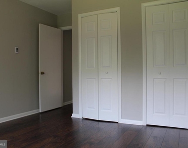 110 Griffith Road - Photo Thumbnail 2