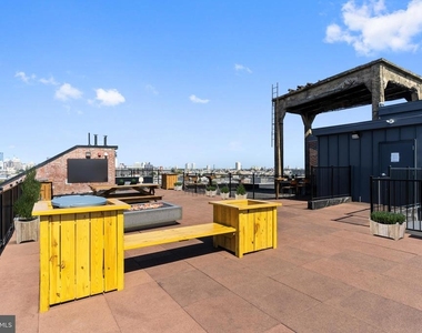 1201 Jackson Street - Photo Thumbnail 8