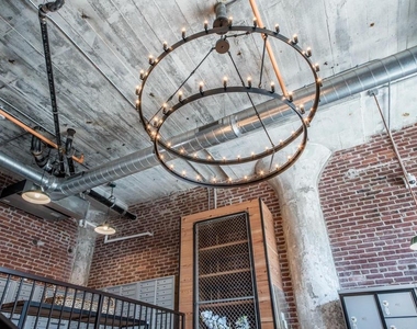 1201 Jackson Street - Photo Thumbnail 18