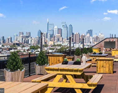 1201 Jackson Street - Photo Thumbnail 9