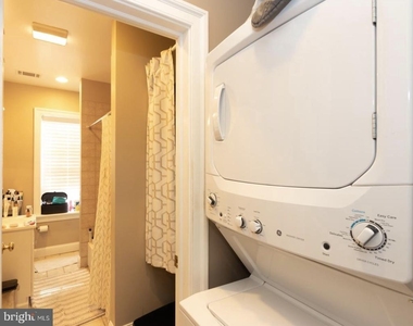 3862 Terrace Street - Photo Thumbnail 7