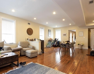 3862 Terrace Street - Photo Thumbnail 2