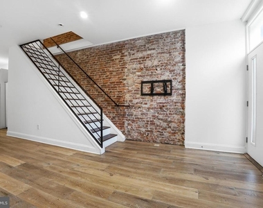 1807 Wylie Street - Photo Thumbnail 10