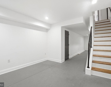 1807 Wylie Street - Photo Thumbnail 30