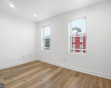 1807 Wylie Street - Photo Thumbnail 26