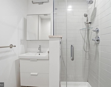 1807 Wylie Street - Photo Thumbnail 27