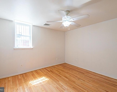 1635 E Passyunk Avenue - Photo Thumbnail 10