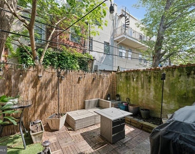 1833 Reed Street - Photo Thumbnail 14