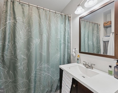1833 Reed Street - Photo Thumbnail 10
