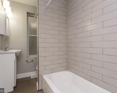 721 S 19th Street - Photo Thumbnail 6
