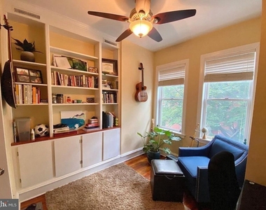 870 N 26th Street - Photo Thumbnail 5