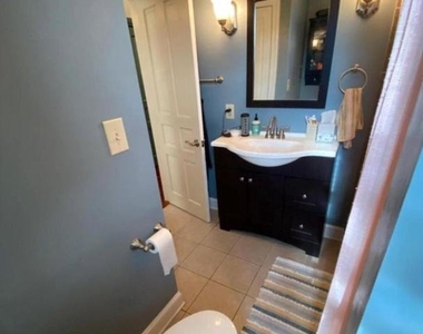 870 N 26th Street - Photo Thumbnail 7