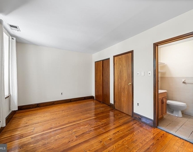 507 Catharine Street - Photo Thumbnail 13