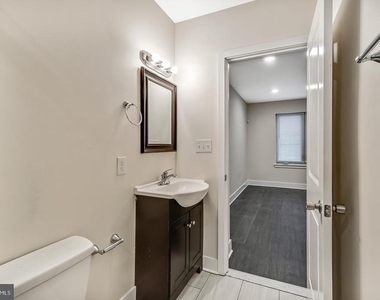 1848 N 19th Street - Photo Thumbnail 14