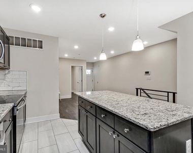 1848 N 19th Street - Photo Thumbnail 4