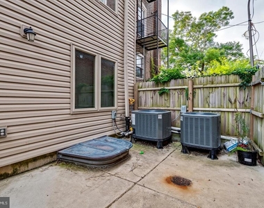 1848 N 19th Street - Photo Thumbnail 9