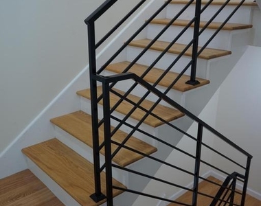 135 Gay Street - Photo Thumbnail 21