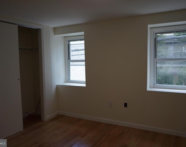 135 Gay Street - Photo Thumbnail 12