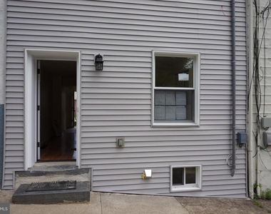 135 Gay Street - Photo Thumbnail 2