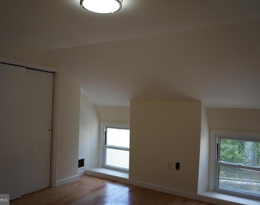 135 Gay Street - Photo Thumbnail 18
