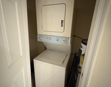 1706 W Diamond Street - Photo Thumbnail 7