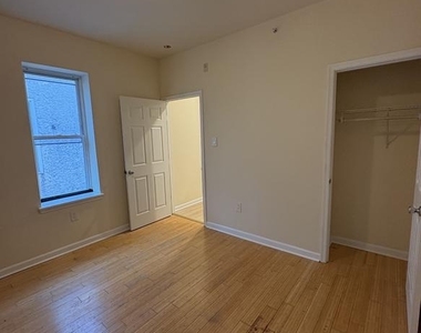 1706 W Diamond Street - Photo Thumbnail 6