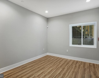 1634 Cambridge Street - Photo Thumbnail 12