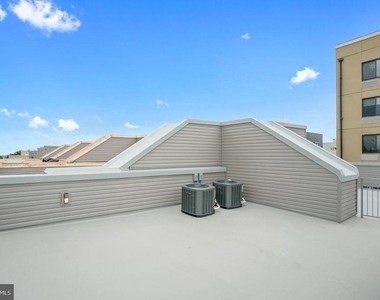 1634 Cambridge Street - Photo Thumbnail 15